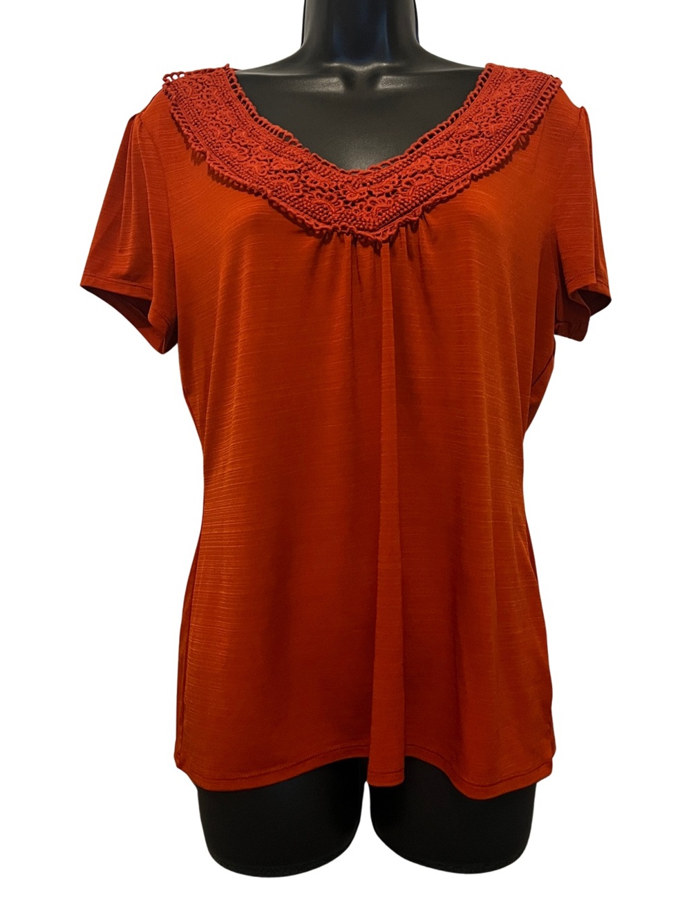 East 5th Sleeveless Rust-Red Shell Top
